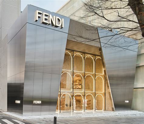 fendi store